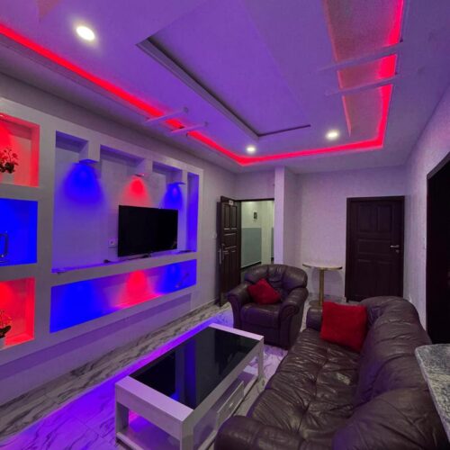 2 Bedrooms Flat 002 Buea, best guest house in buea now, Tatabong Lodge Buea, Classic Apartment Buea, Luxury apartment in Buea, Buea vacation rental Southwest Region Cameroon lodge,