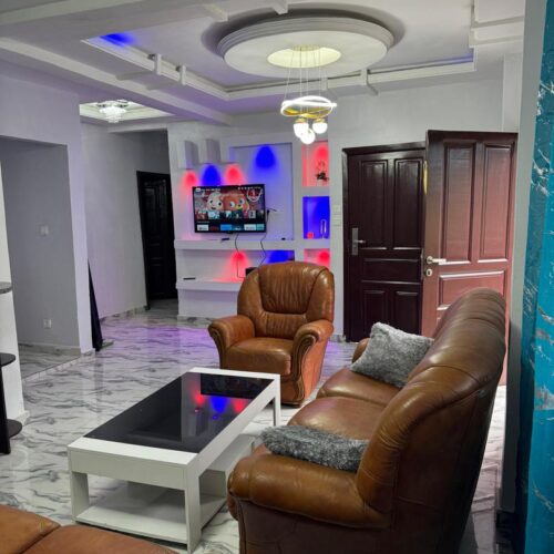 Classic apartment in Buea, 3 bedroom apartment Buea Southwest Region, Family-friendly lodge in Buea, Self-catering apartment near Mount Cameroon, Spacious accommodation in Buea Cameroon, best guest house in Buea