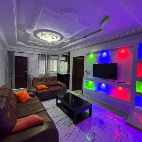  Studio 3 Buea, Romantic lodge Buea, Couples getaway Cameroon, Intimate vacation rental Buea TatabongLodge, Studio3Buea, Romantic Stay Buea, Couples Retreat Cameroon, Buea Getaway,